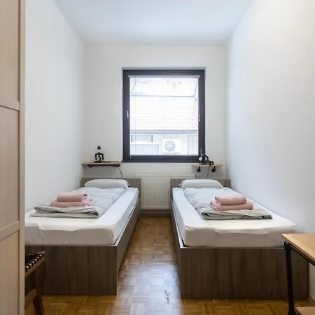 Big Pipe Apartment Laibach