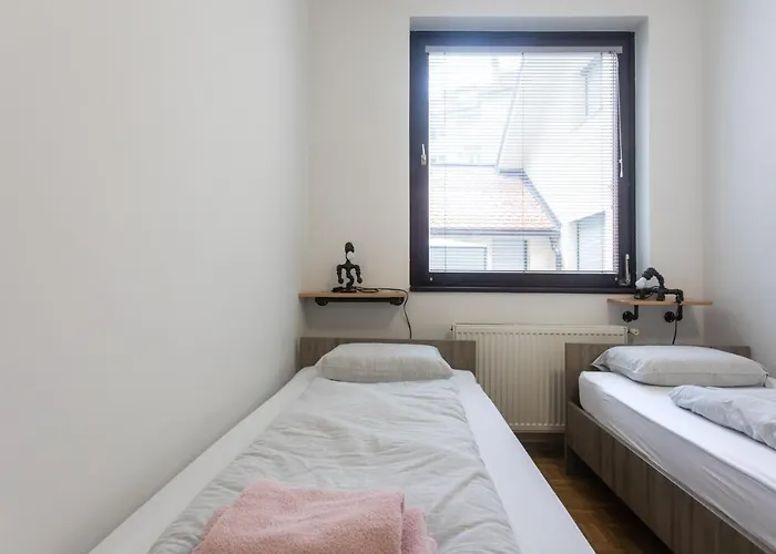 Big Pipe アパート *